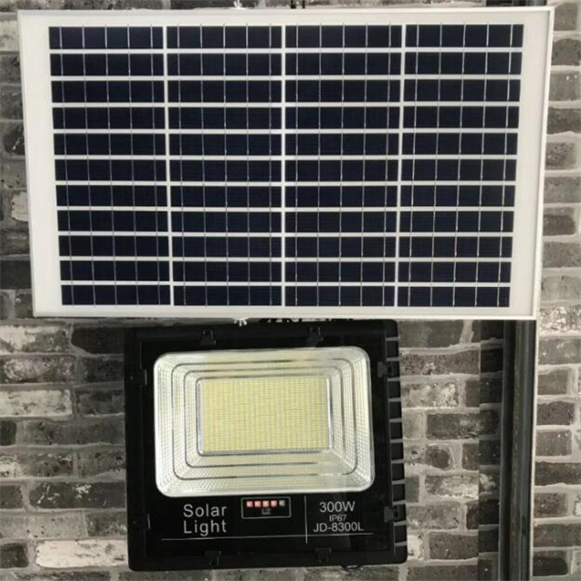 LUZ DE SEGURIDAD SOLAR DE ALUMINIO PARA EXTERIORES JD-8840L