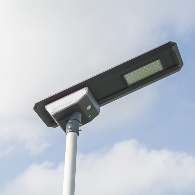 Luz de calle LED solar inteligente todo en uno para exteriores